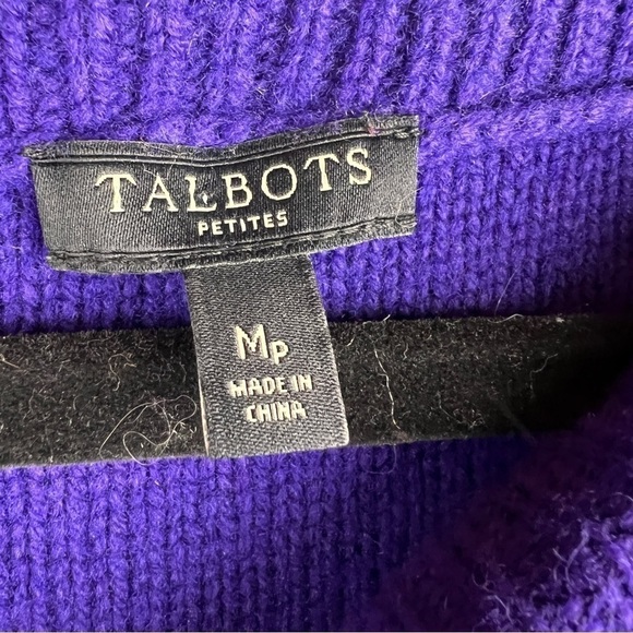 TALBOTS Medium Petite Purple crew neck cable sweater. 70% Merino Wool 25% Nylon - Picture 5 of 5